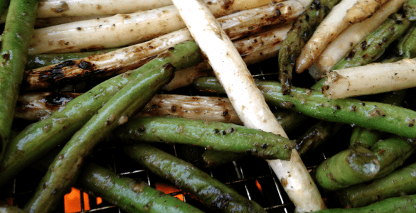 Grilled Green Beans and White Asparagus