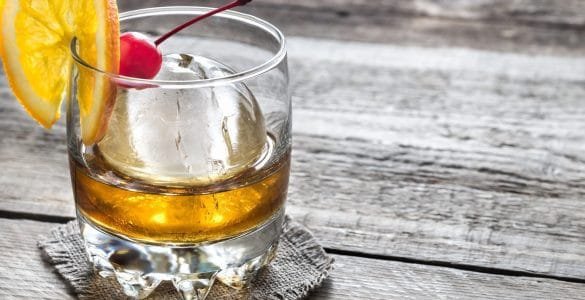 Bourbon Old Fashioned Cocktails