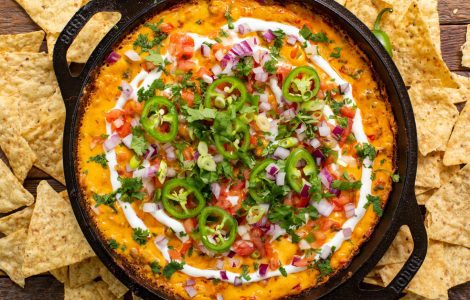 Super Bowl Brisket Queso Dip